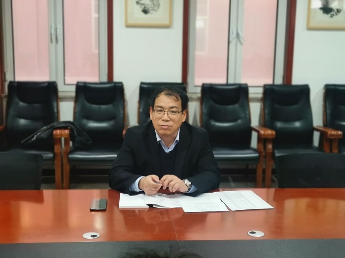 郑宝民处长主持会议.jpg 郑宝民处长主持会议.jpg