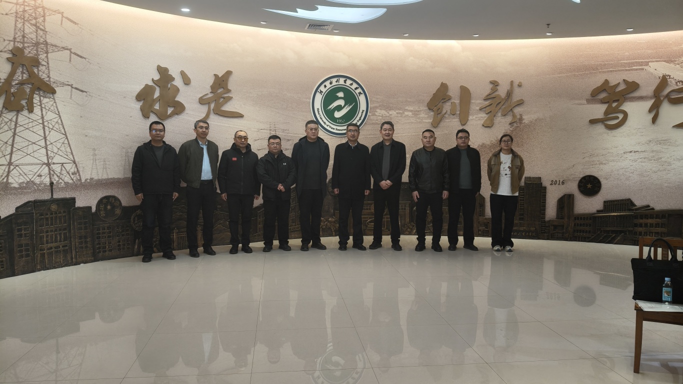 保定学院后勤管理处一行来校考察交流